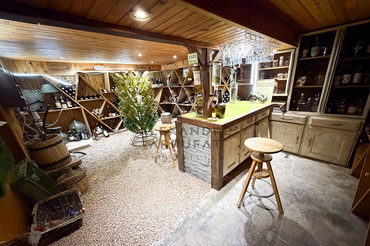 Maison 9&nbsp;pièces VARENNES JARCY
