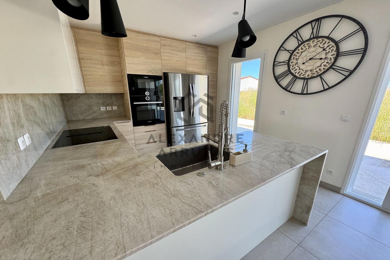 Maison 8&nbsp;pièces EVRY GREGY SUR YERRE