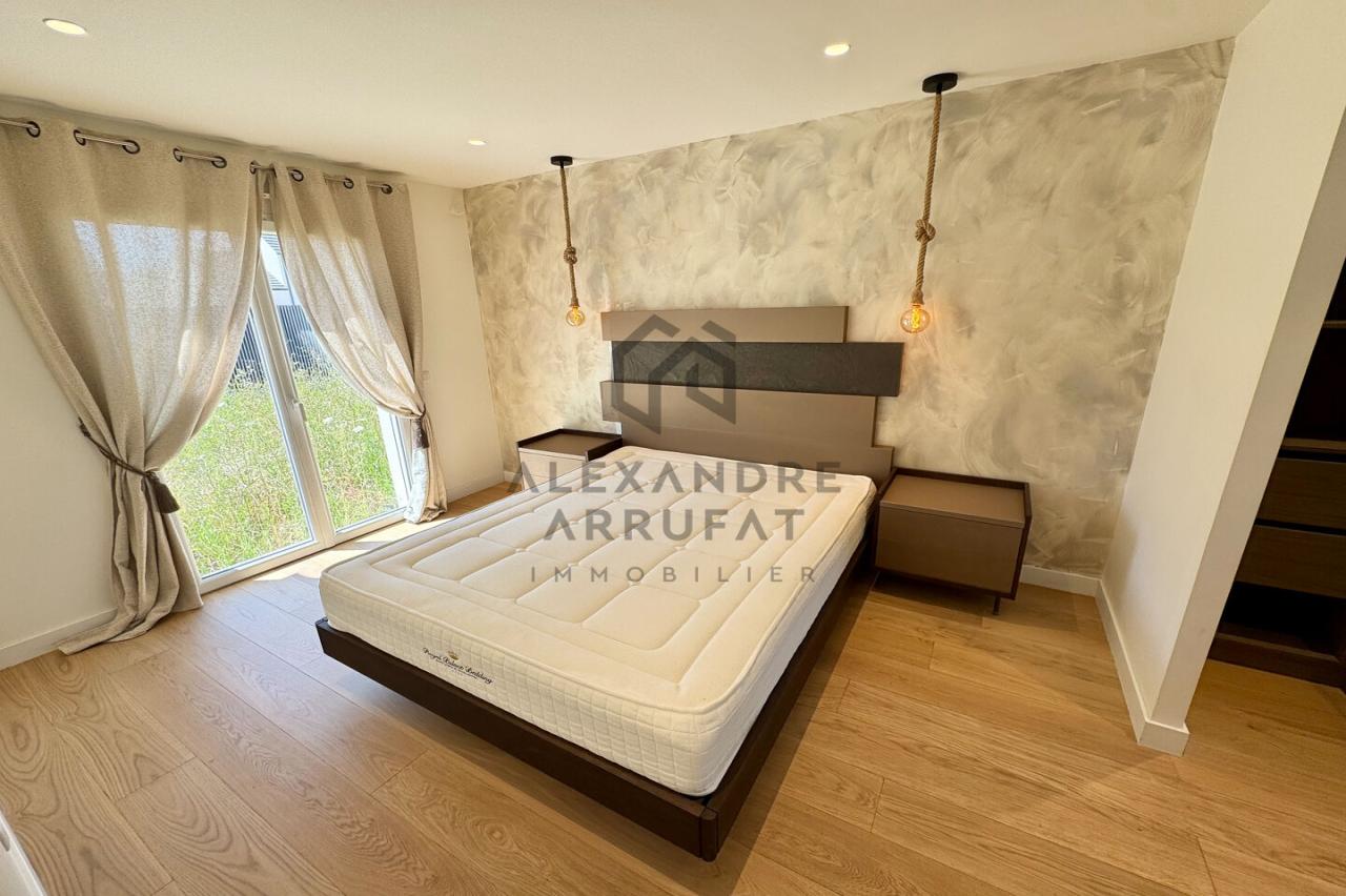 Maison 8&nbsp;pièces EVRY GREGY SUR YERRE