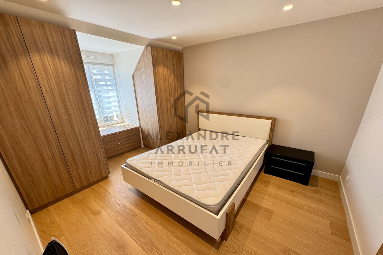 Maison 8&nbsp;pièces EVRY GREGY SUR YERRE