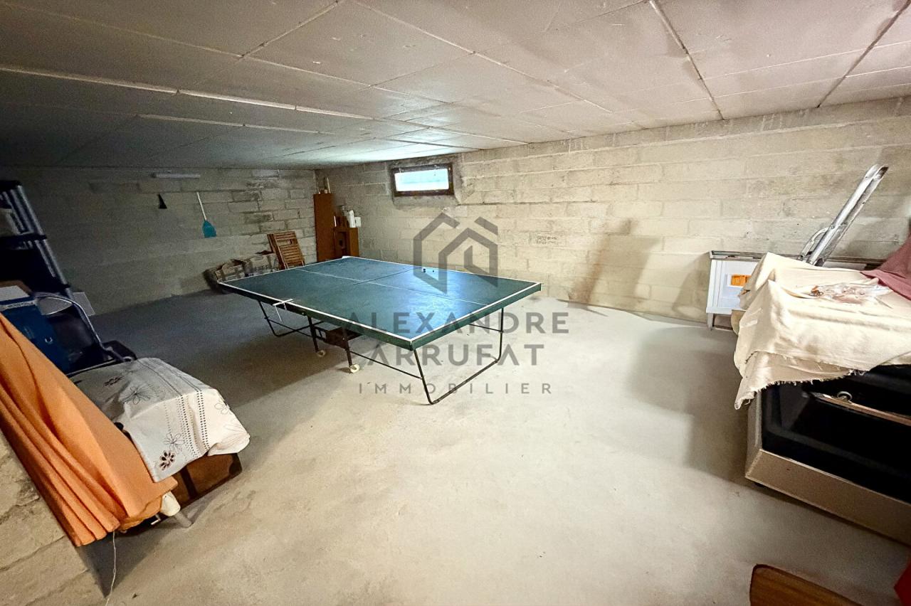 Maison 7&nbsp;pièces VARENNES JARCY