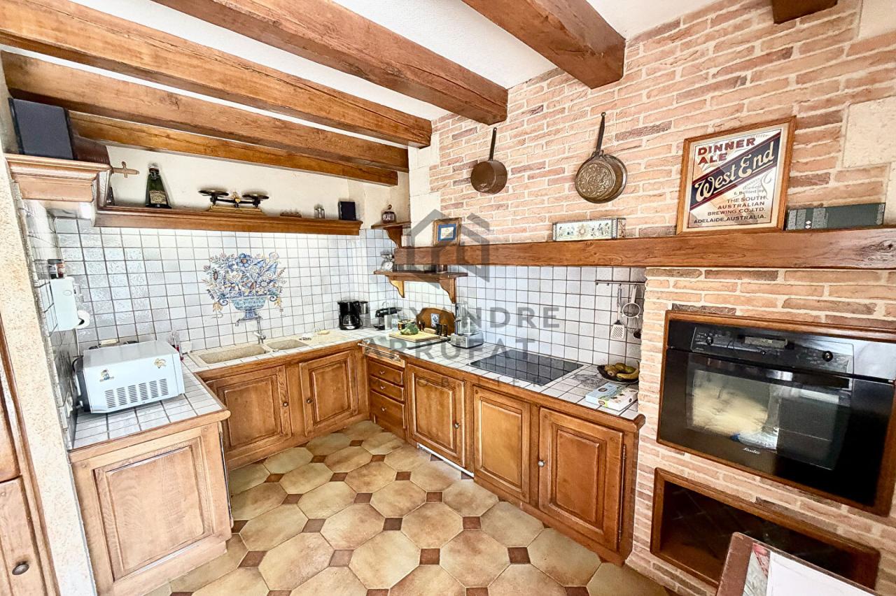 Maison 7&nbsp;pièces VARENNES JARCY