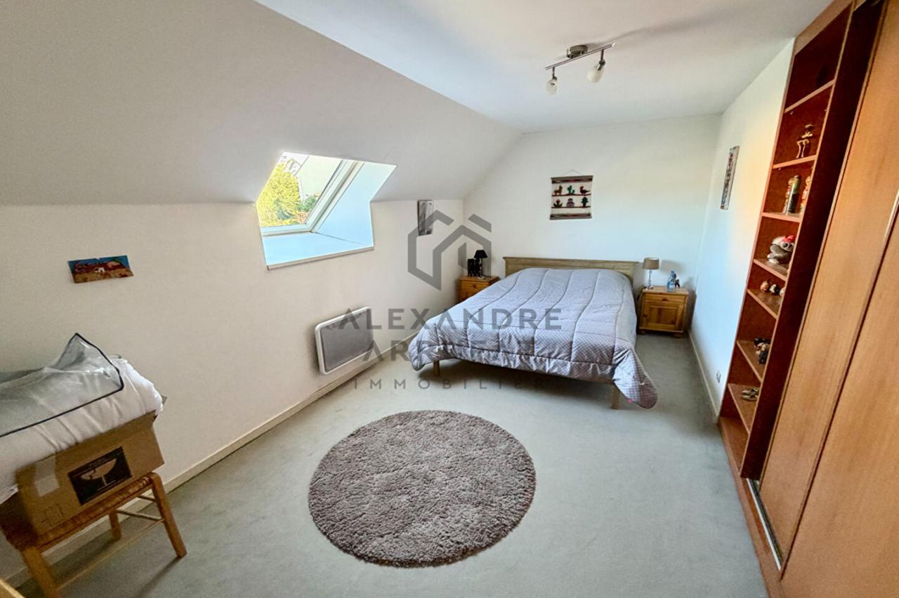 Maison 7&nbsp;pièces VARENNES JARCY