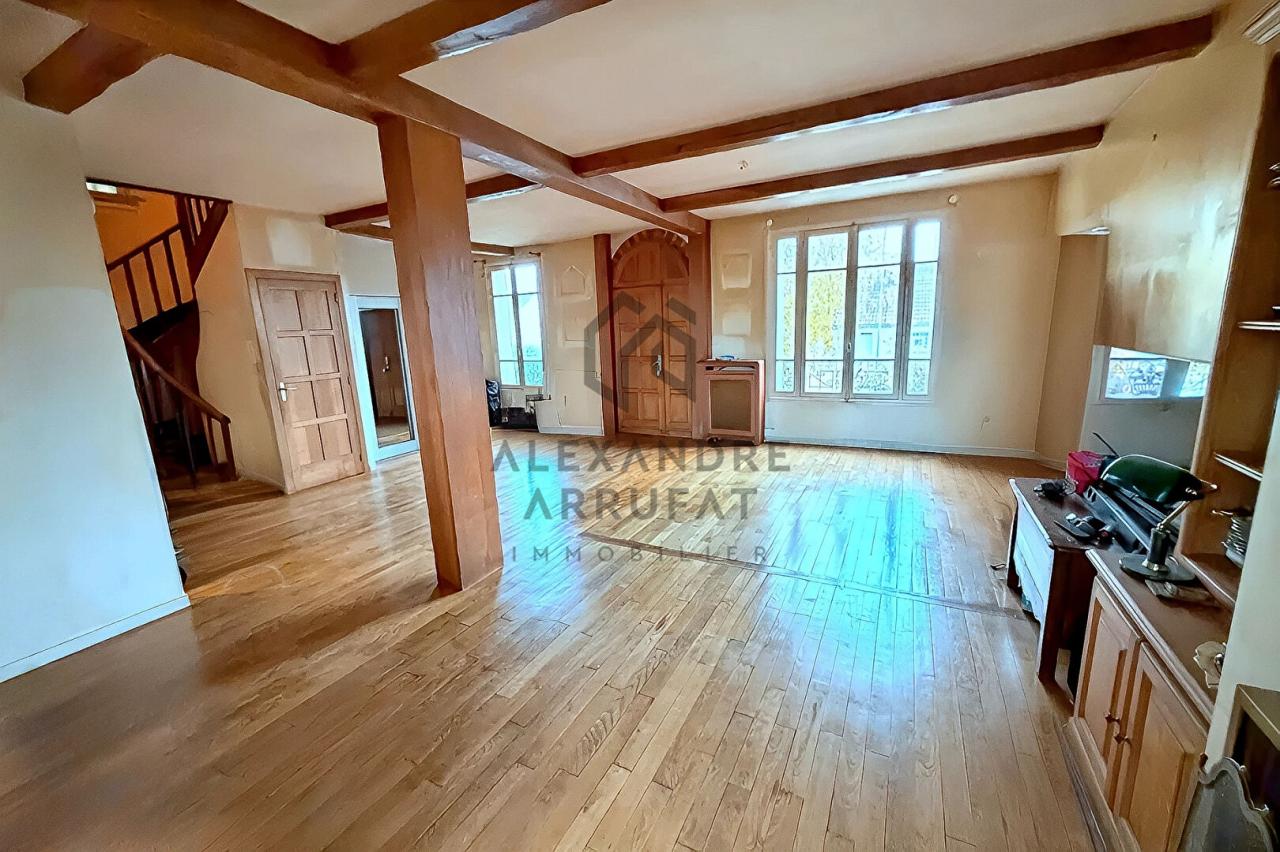 Maison 6&nbsp;pièces QUINCY SOUS SENART