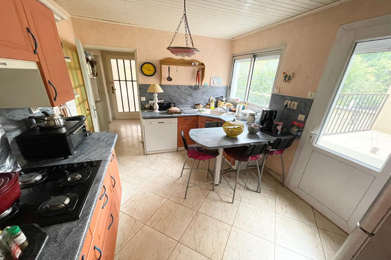 Maison 5&nbsp;pièces VARENNES JARCY