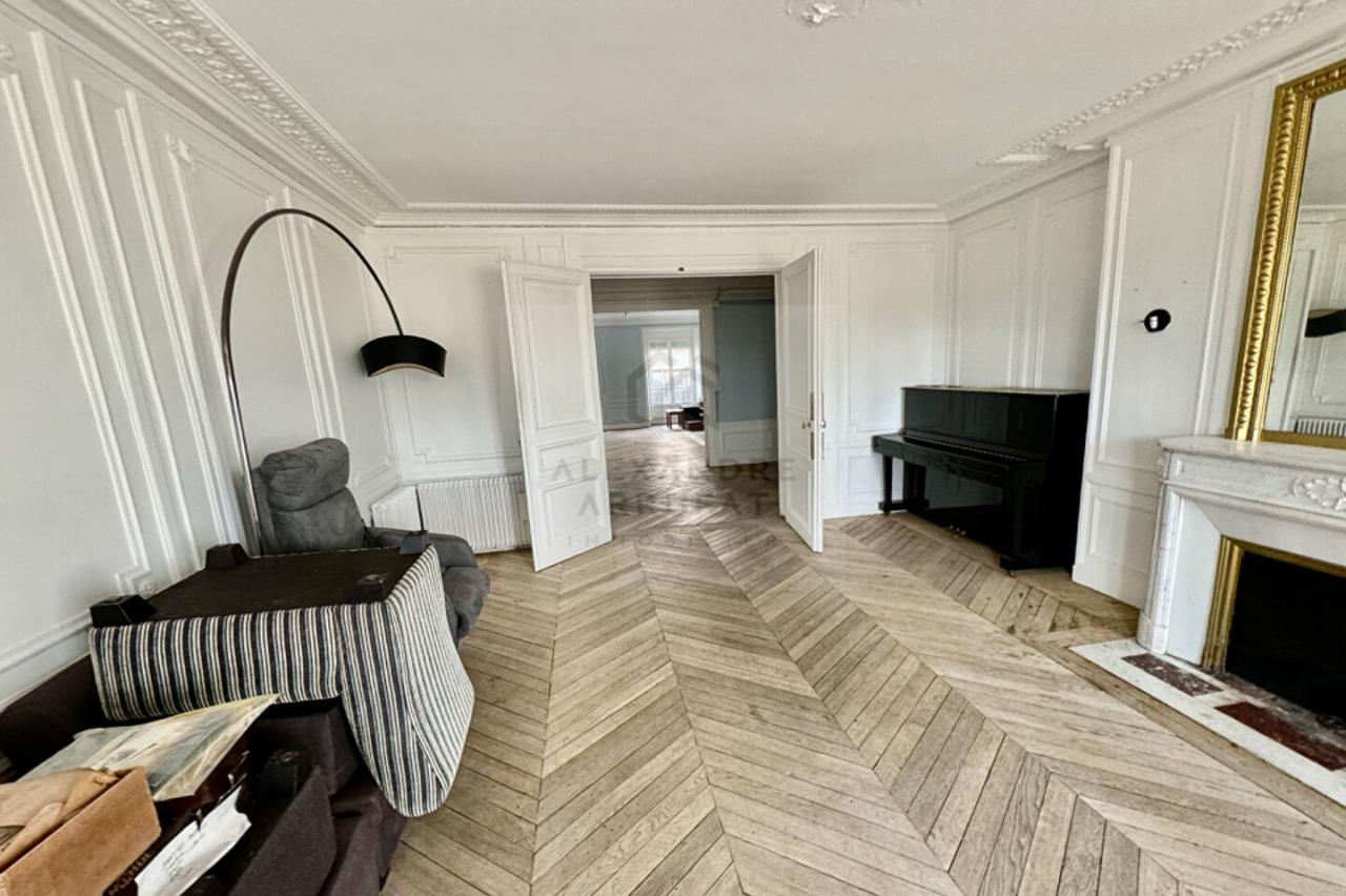 Appartement 4&nbsp;pièces PARIS