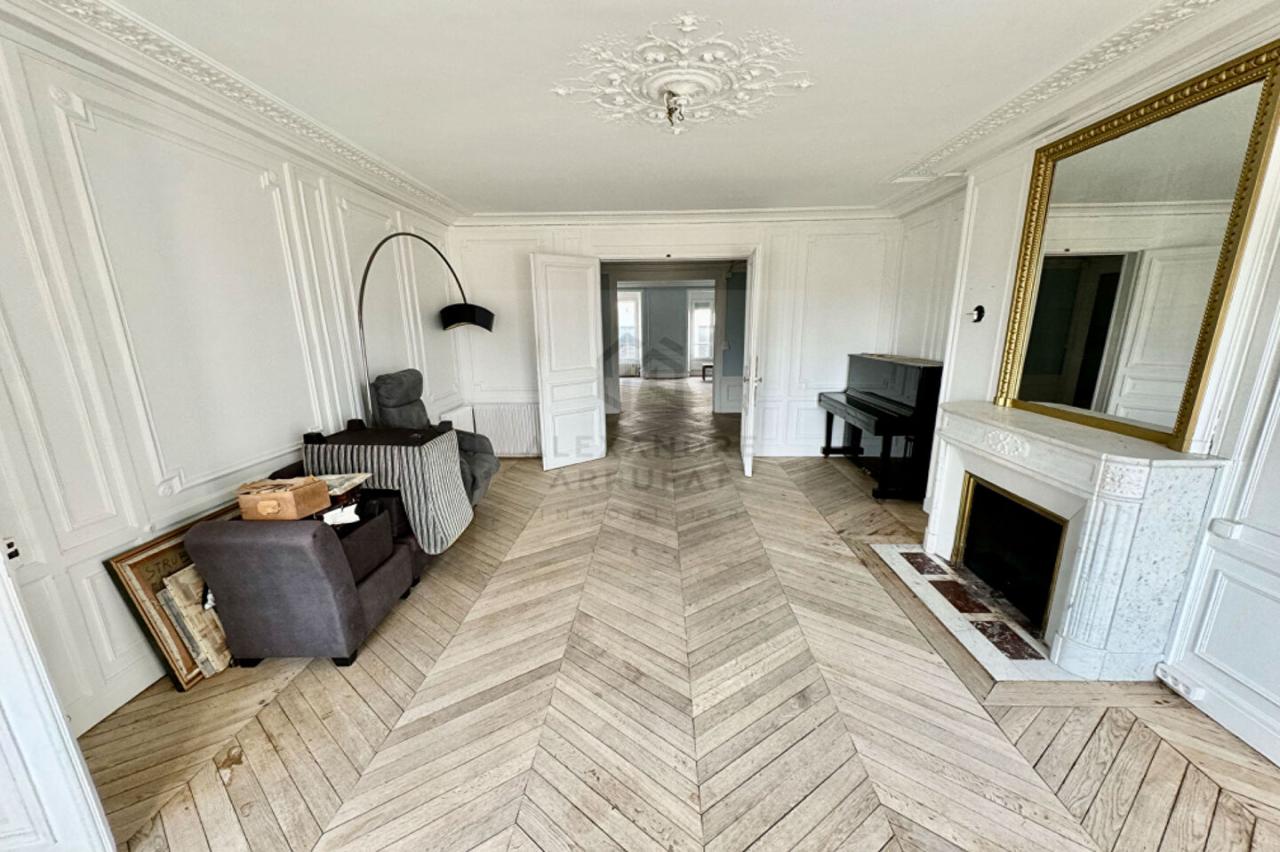 Appartement 4&nbsp;pièces PARIS