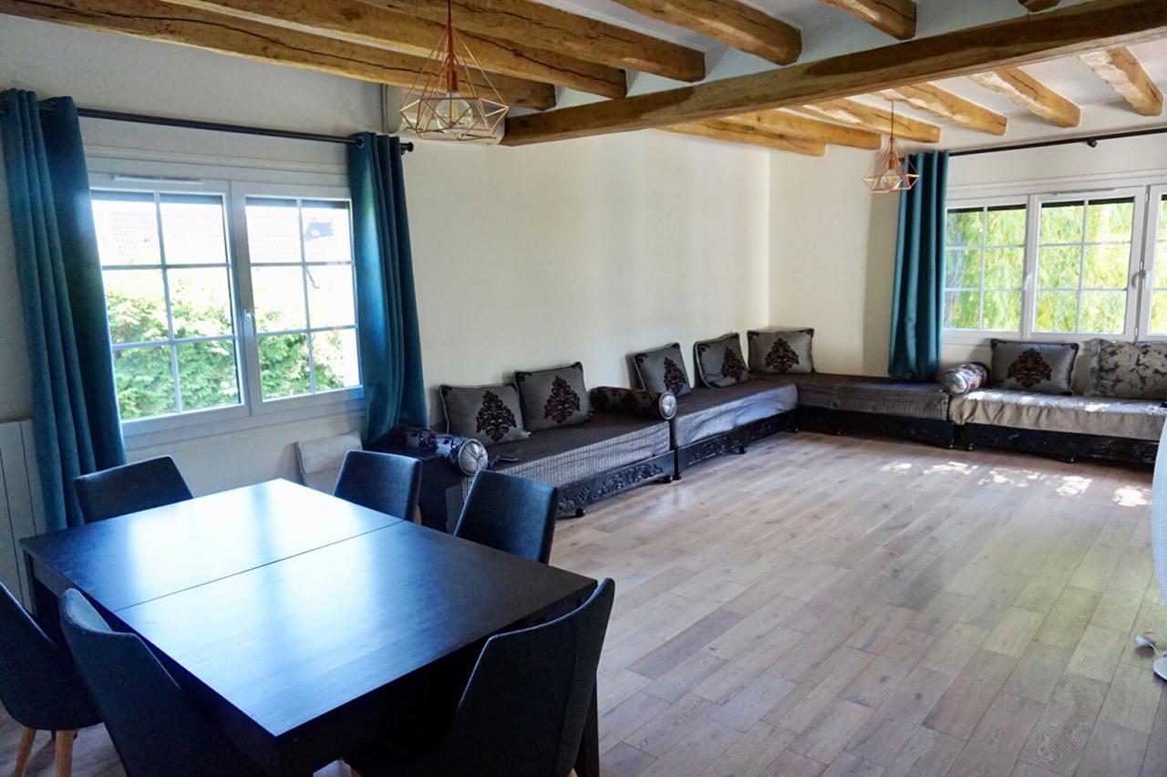 Maison 8&nbsp;pièces VILLECRESNES