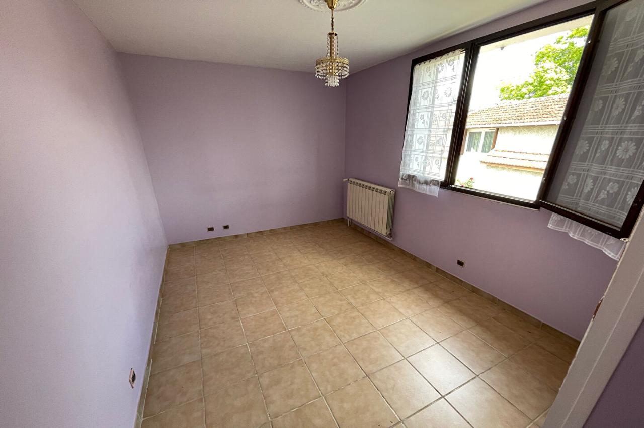 Maison 8&nbsp;pièces COMBS LA VILLE