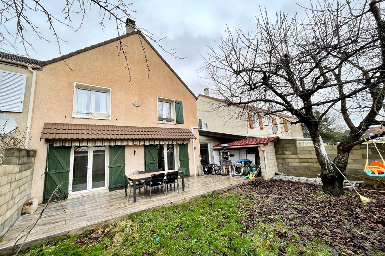 Maison 6&nbsp;pièces COMBS LA VILLE