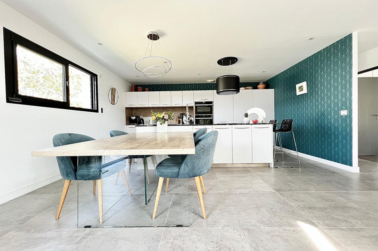 Maison 7&nbsp;pièces COMBS LA VILLE