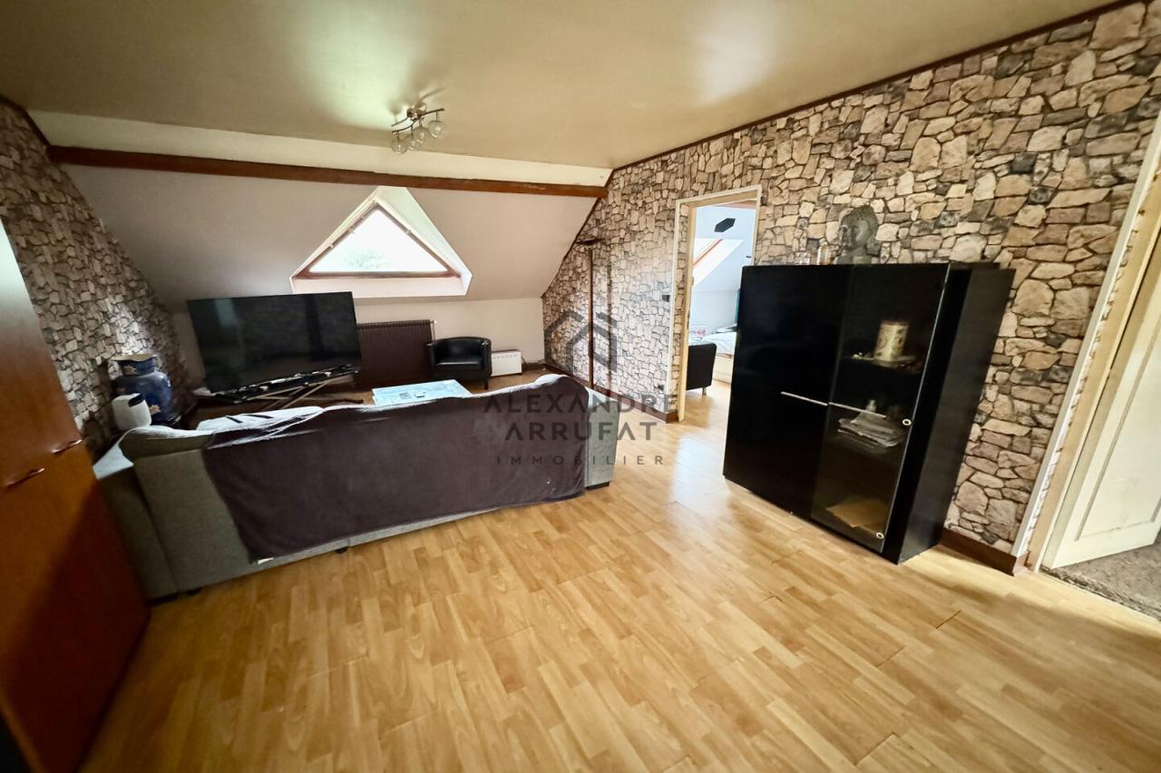 Maison 7&nbsp;pièces QUINCY SOUS SENART