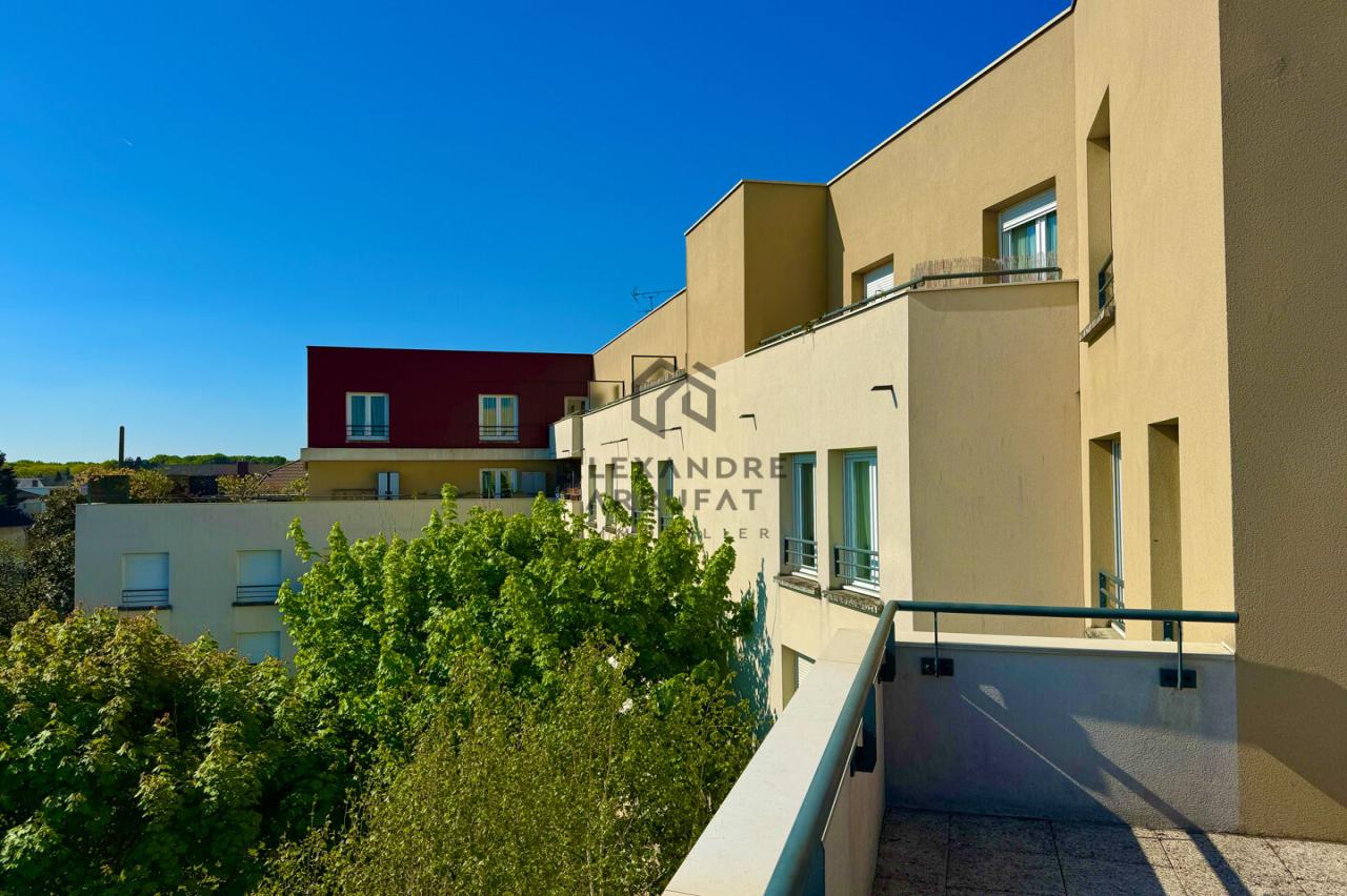 Appartement 3&nbsp;pièces COMBS LA VILLE
