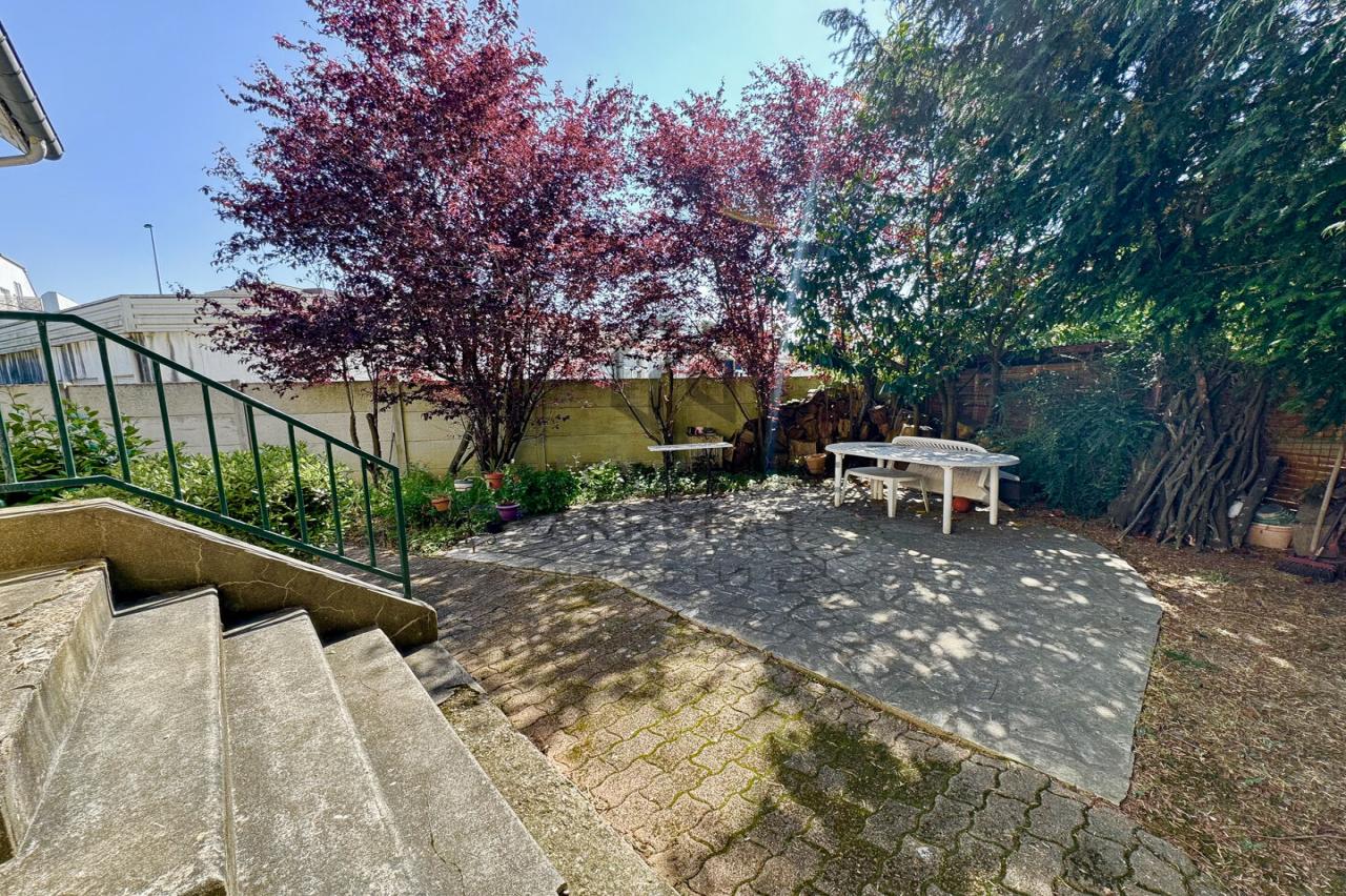 Maison 6&nbsp;pièces COMBS LA VILLE