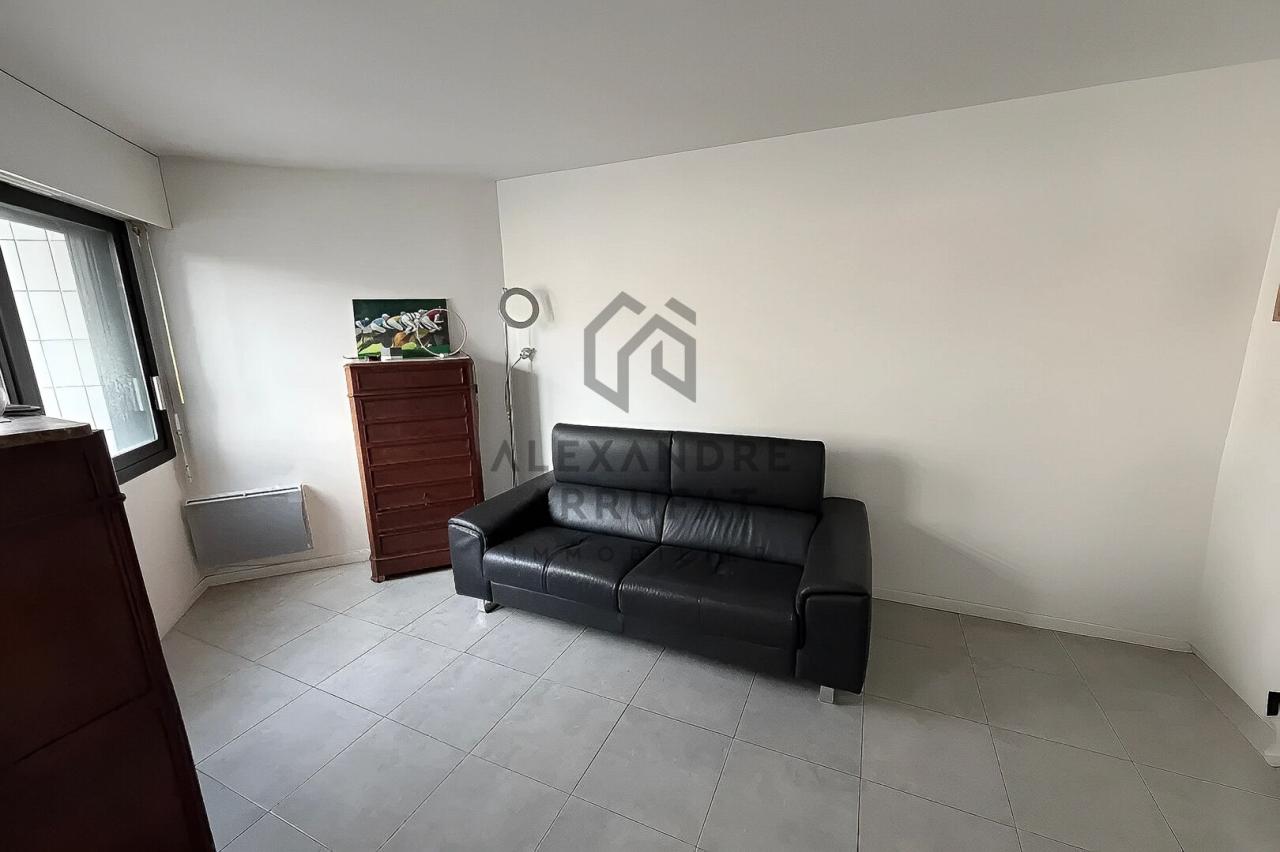 Appartement 1&nbsp;pièce PARIS